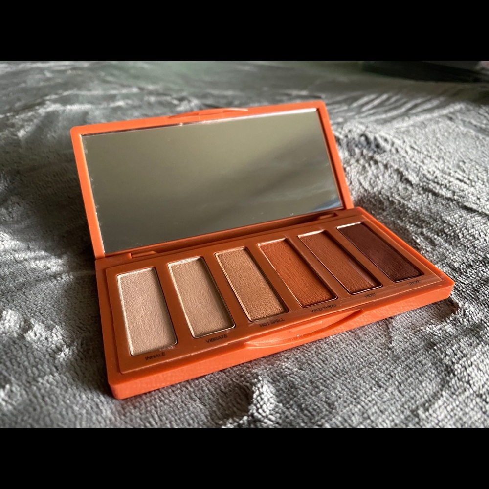 Urban Decay Petite Heat Palette